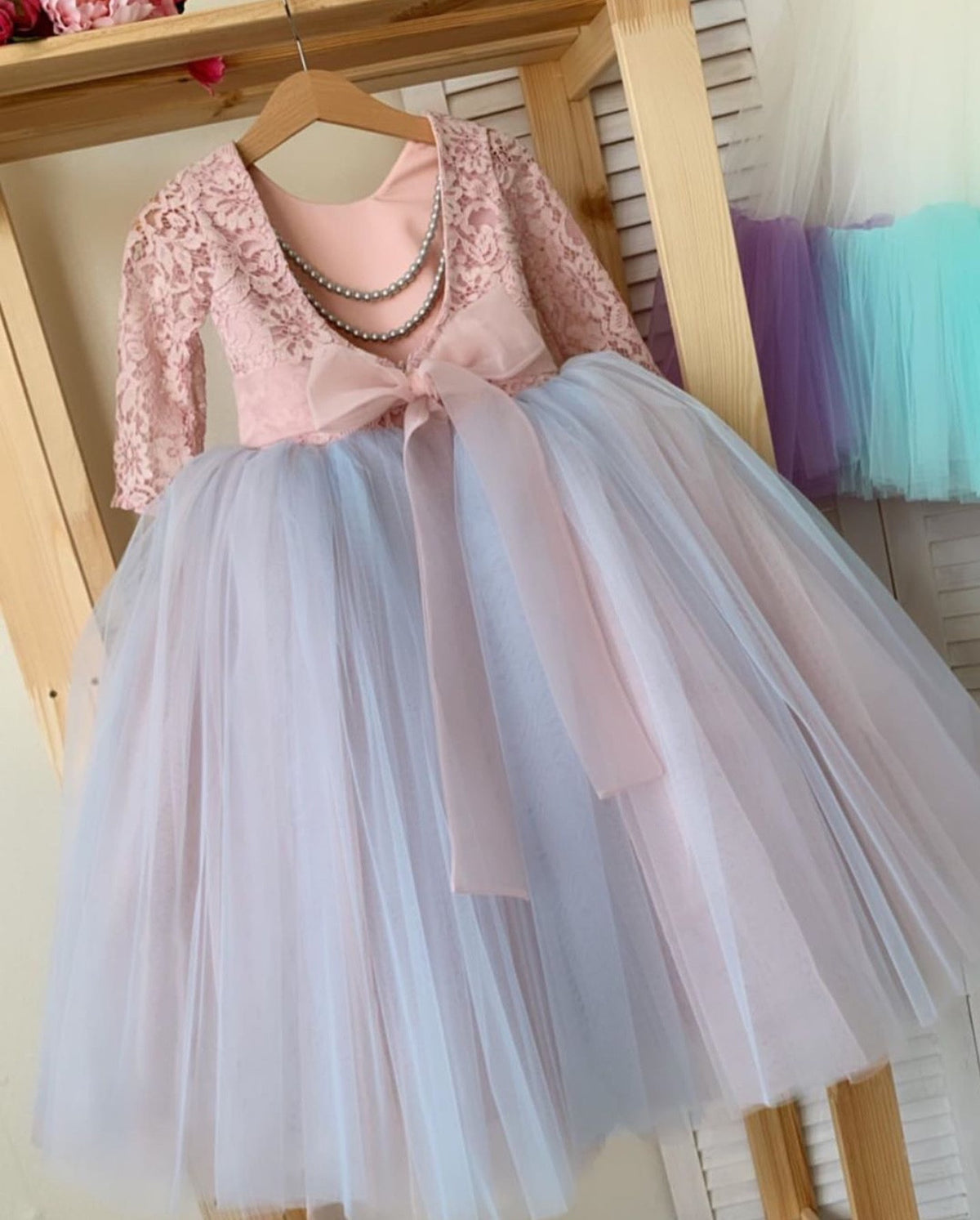 Zolindu Riley Pearls Lace Dress