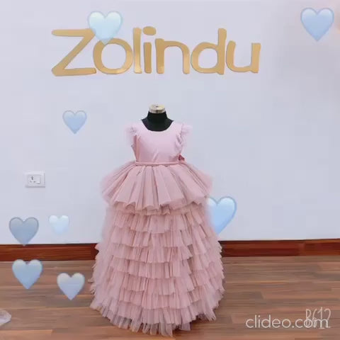 Zolindu Evie Mulilayered gown