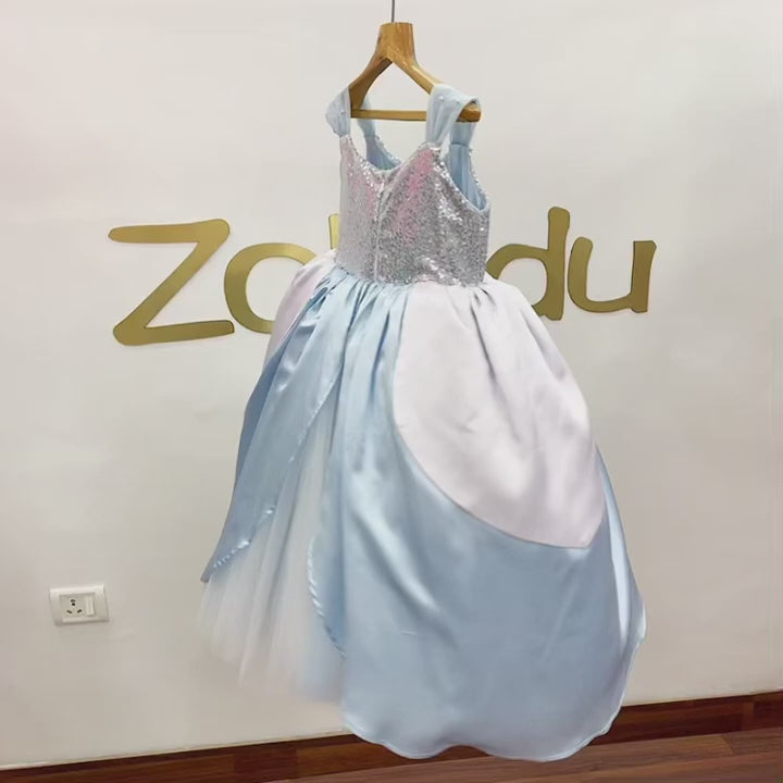 Zolindu CINDRELLA DRESS WITH CAPE